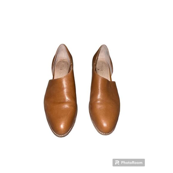 ✨The Lucie Shoe in Leather✨ - Picture 5 of 9